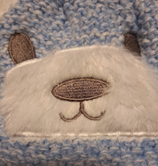 Toby & Me NWOT Polar Bear Hat Size 12-24 Months - Picture 2 of 5